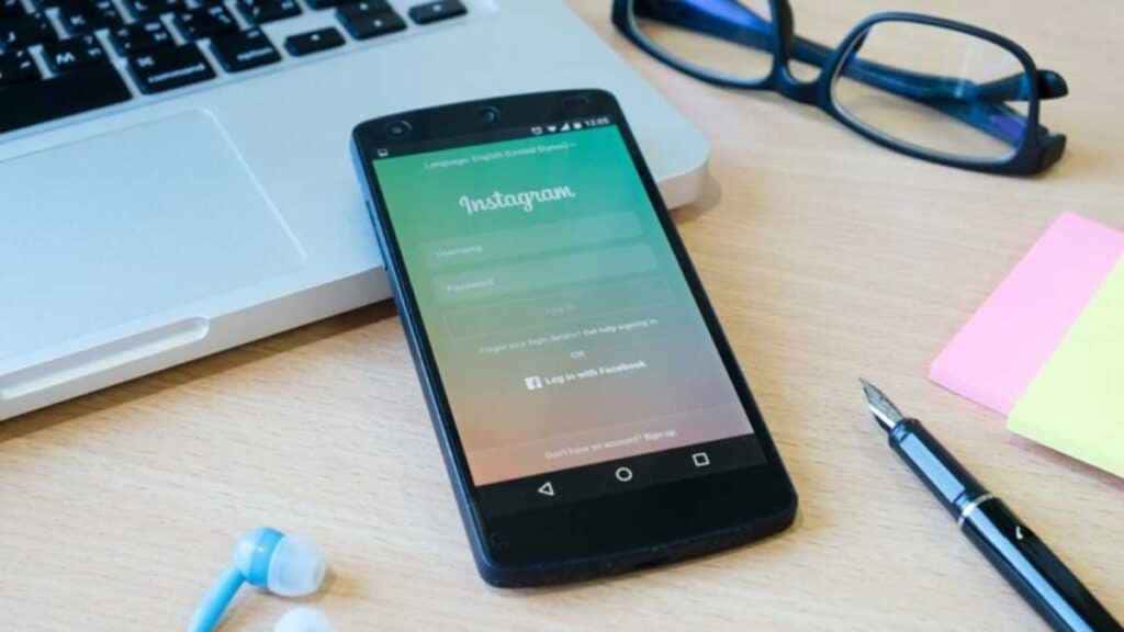 Comprar Votos Enquete Instagram: É Ilegal e Pode Ter Consequências Sérias